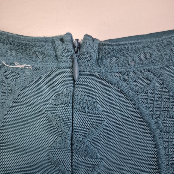 PinkBlush Teal Lace Mesh Overlay Plus Maternity Dress Size 3XL - Picture 8 of 12